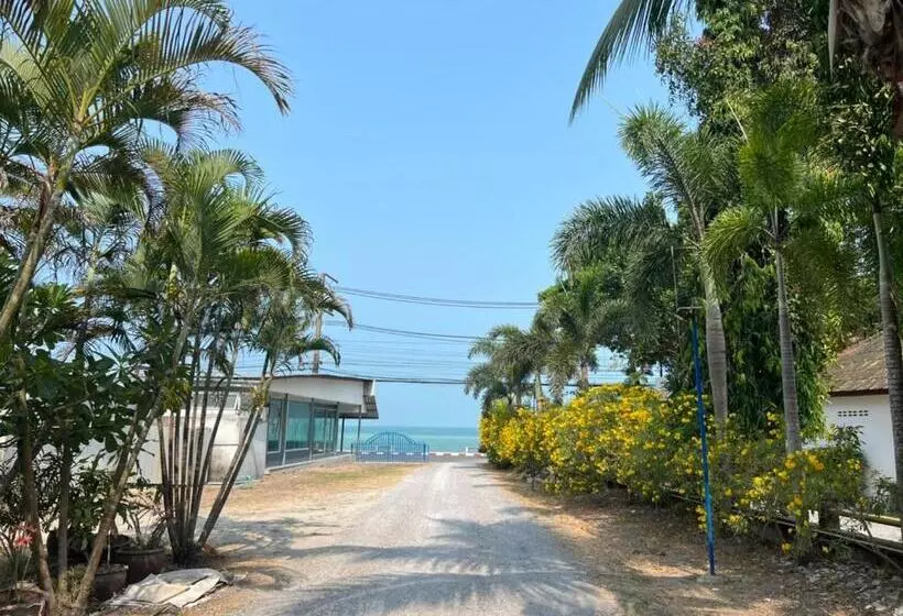 Retkeilymaja Baan Wang Bua