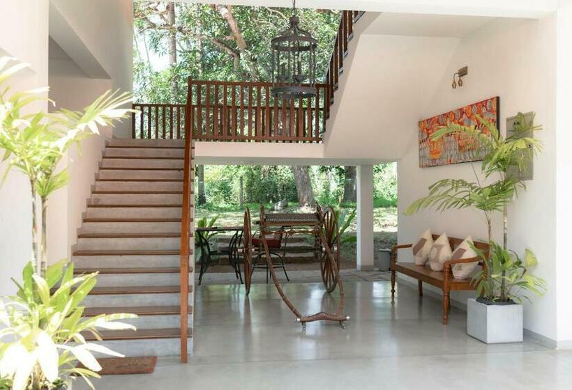 مبيت وإفطار Coco Mantra Ilukwehera Estate