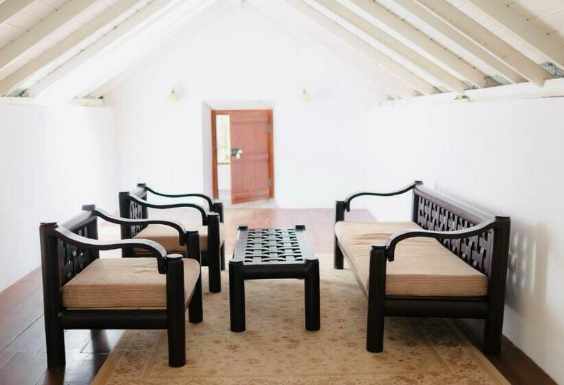 مبيت وإفطار Coco Mantra Ilukwehera Estate