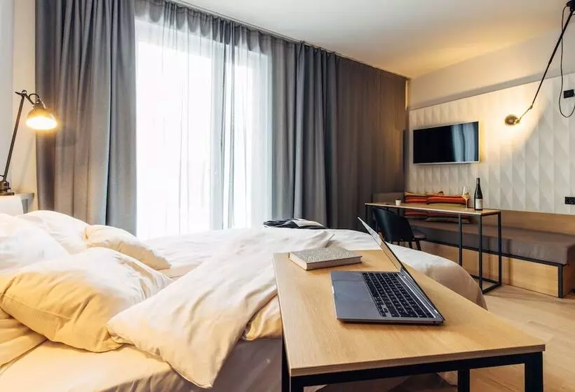 ホテル Harry S Home Zürich Limmattal