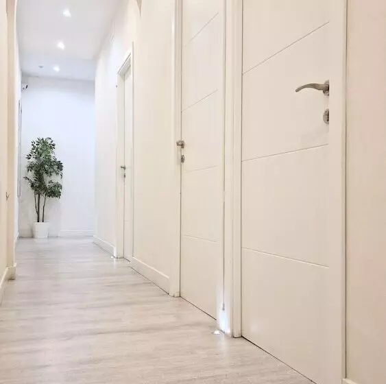 پانسیون Space Center Madrid