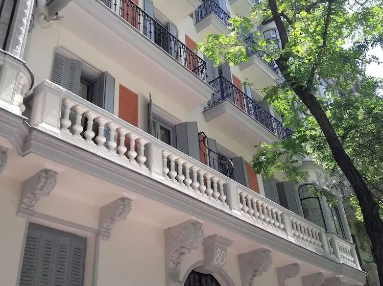 پانسیون Space Center Madrid