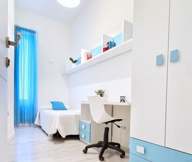 پانسیون Space Center Madrid