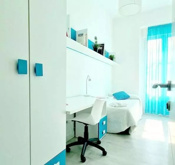 پانسیون Space Center Madrid