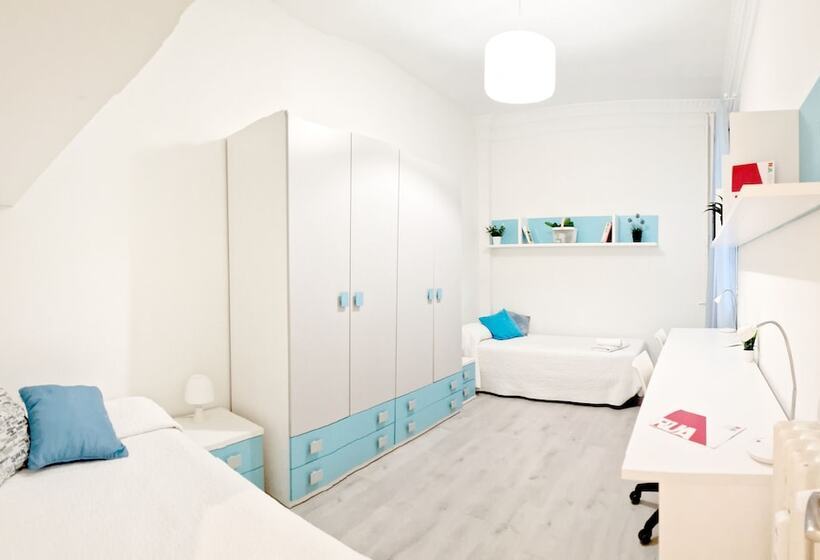 پانسیون Space Center Madrid