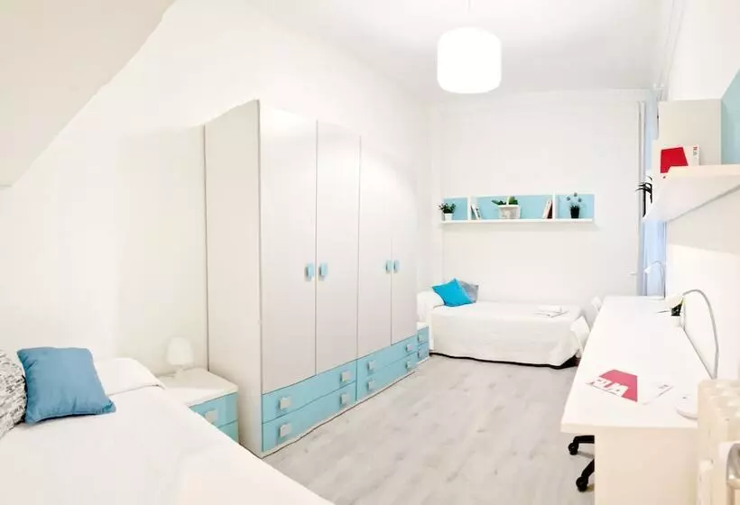 پانسیون Space Center Madrid