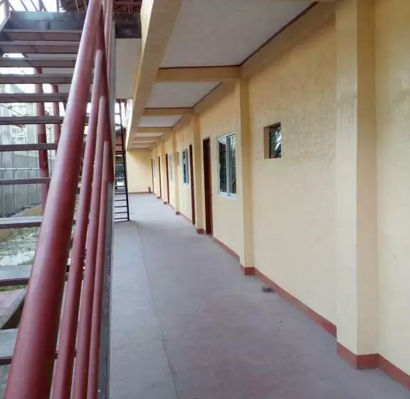 Retkeilymaja Aroma S Guest House