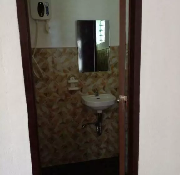 Retkeilymaja Aroma S Guest House