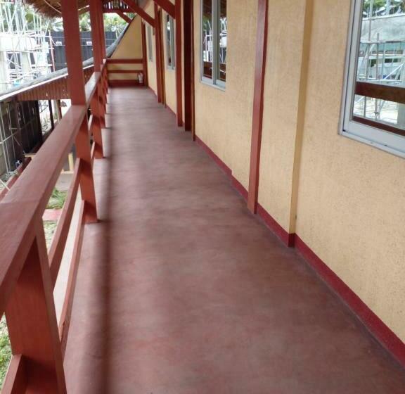 הוסטל Aroma S Guest House