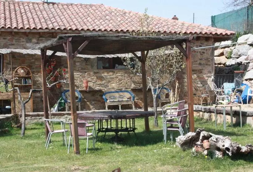 Albergue La Casa Del Camino