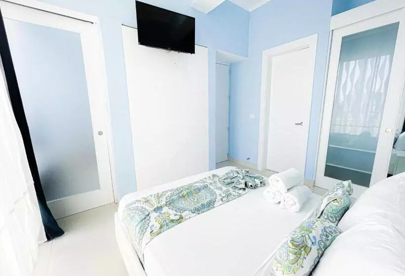Rooftop Pool Ducassi Studio Suites Deluxe Hotel Beach Club & Spa