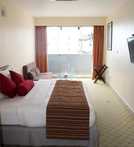 هتل Beehive Central