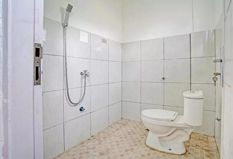 ホテル Oyo 92386 Cottage Melati Homestay