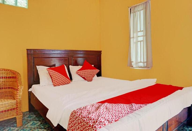 Отель Oyo 92386 Cottage Melati Homestay