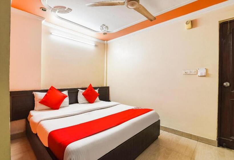 Hotelli Oyo Flagship 81108  King Palace