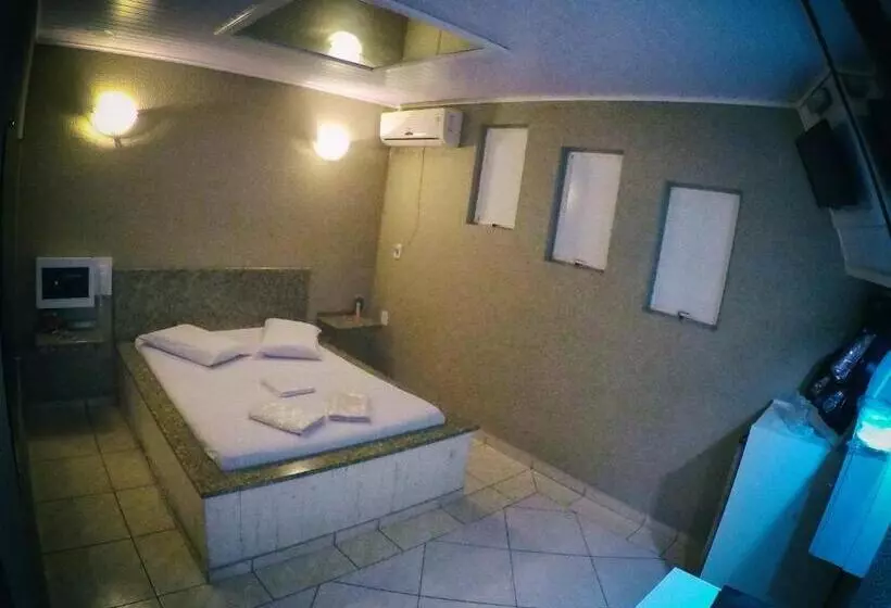 Motel Scorpios
