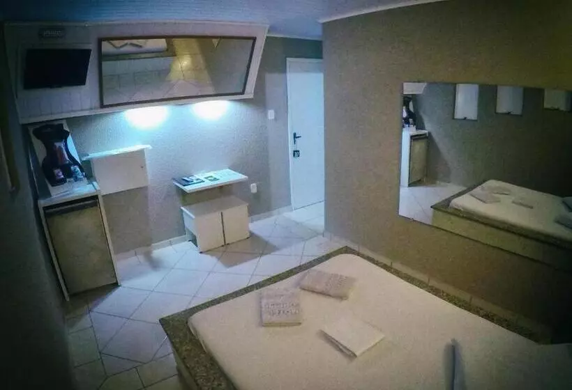 Motel Scorpios