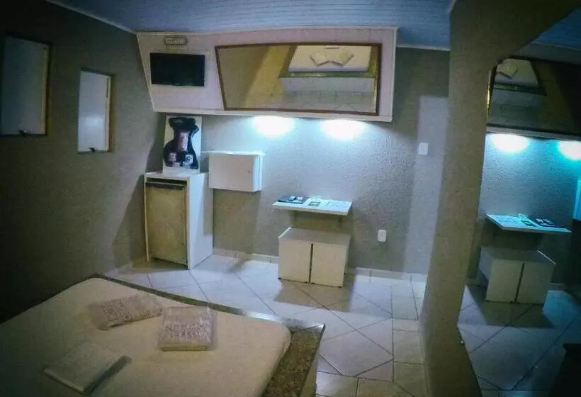 Motel Scorpios