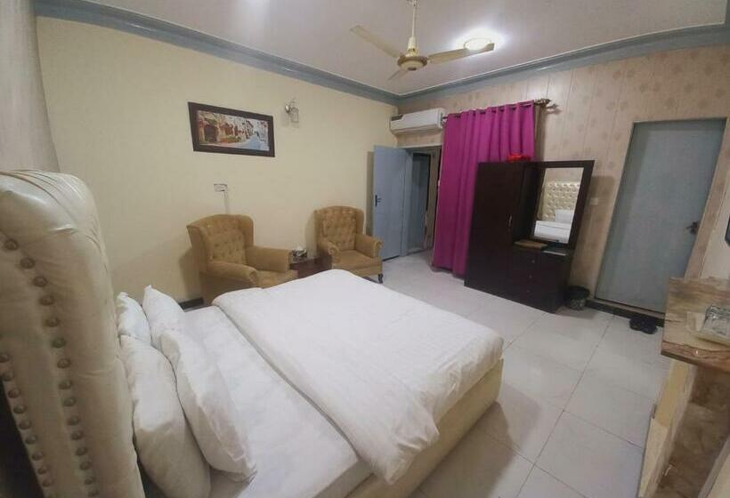 پانسیون Travel Inn Islamabad