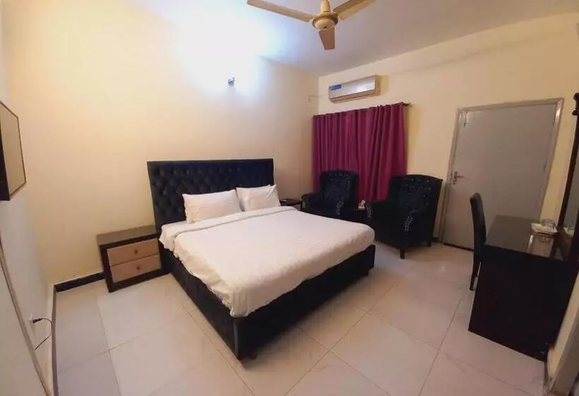 پانسیون Travel Inn Islamabad