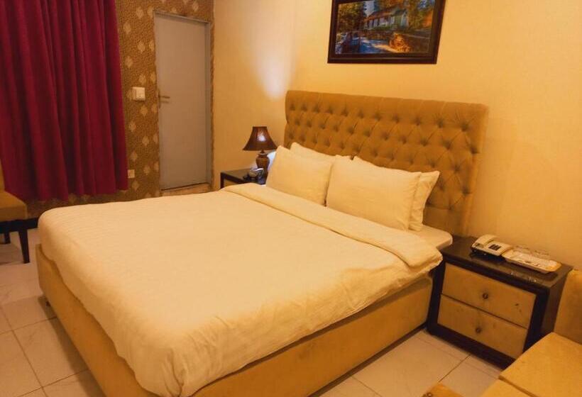 پانسیون Travel Inn Islamabad