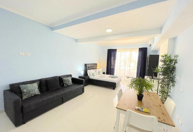 Rooftop Pool Ducassi Studio Suites Deluxe Hotel Beach Club & Spa