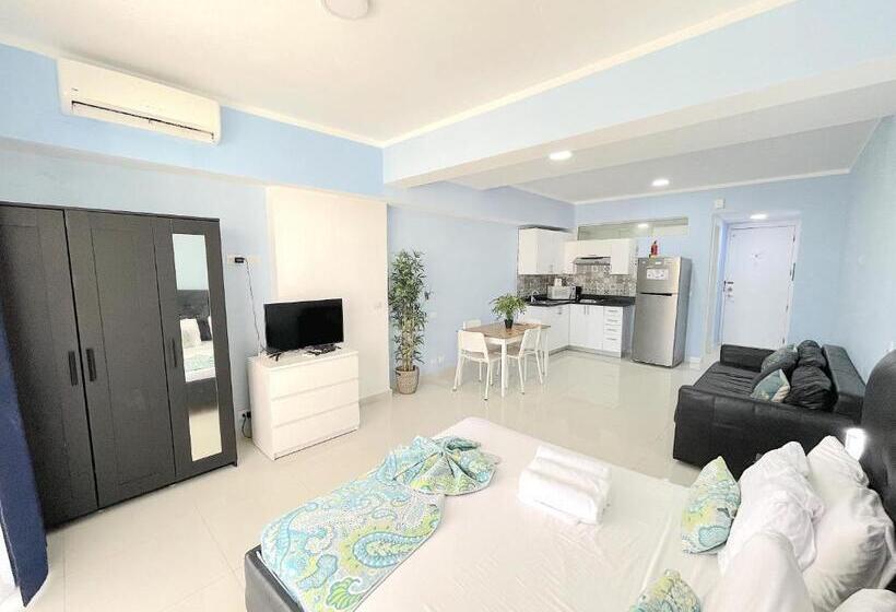 Rooftop Pool Ducassi Studio Suites Deluxe Hotel Beach Club & Spa