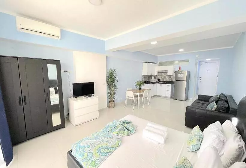 Rooftop Pool Ducassi Studio Suites Deluxe Hotel Beach Club & Spa