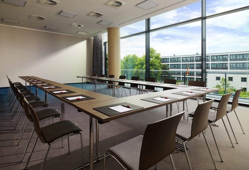 ホテル Bonn Marriott