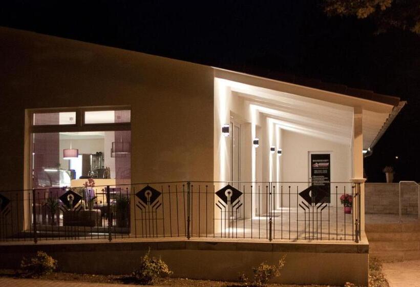 Отель Cafe Hehrlich   Cafe, Pension & Mehr