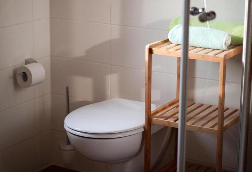 Отель Cafe Hehrlich   Cafe, Pension & Mehr