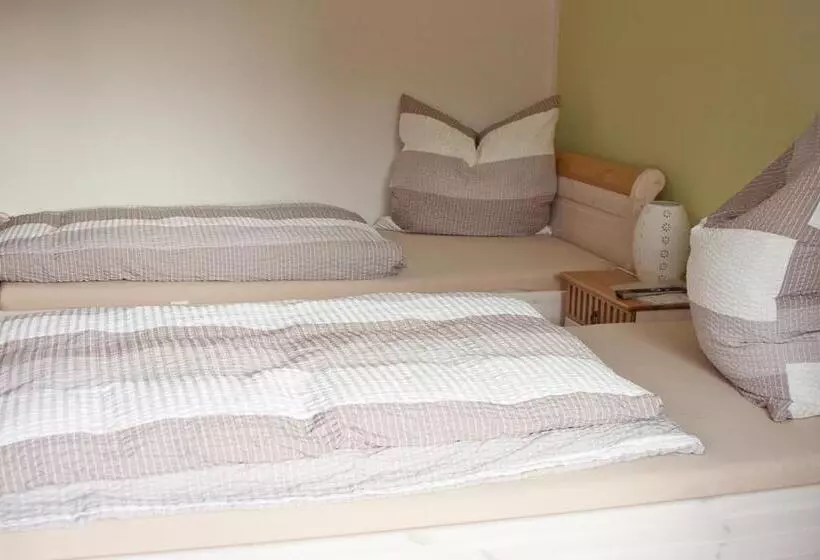 Hotelli Cafe Hehrlich   Cafe, Pension & Mehr