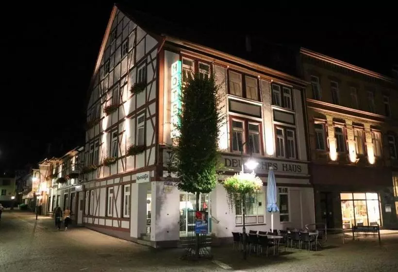 Hotelli Gästehaus Deutsches Haus