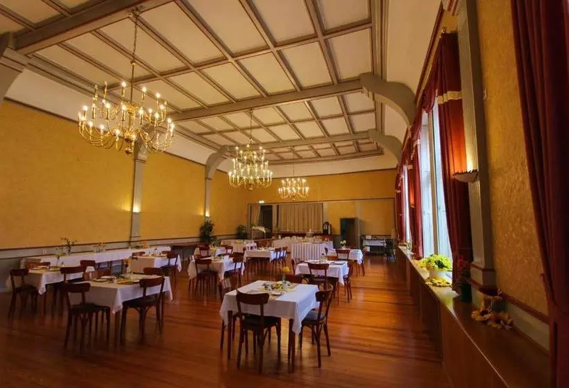 Hotelli Gästehaus Deutsches Haus