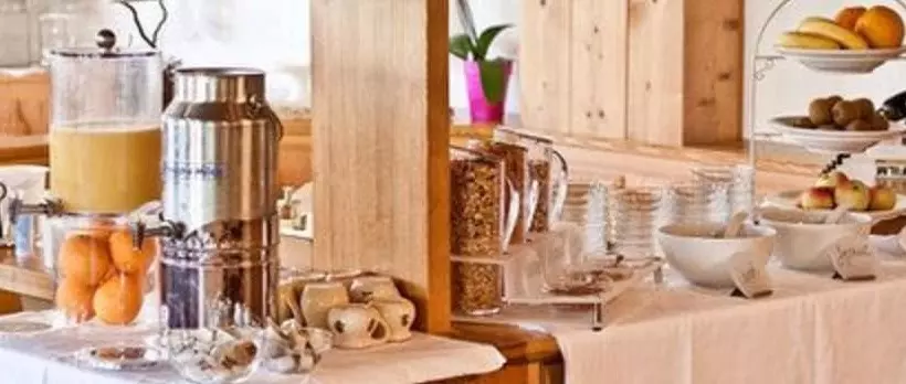 Hotelli Gästehaus Merk Merk Gbr