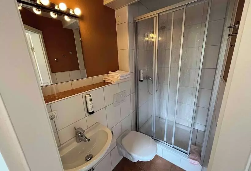 Hotelli Gasthaus Breitenbach