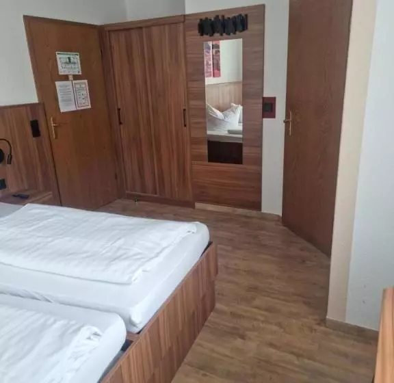 1a Hotel Zimmer Frei