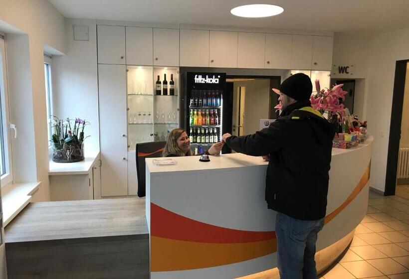 فندق Jugendherberge Heide