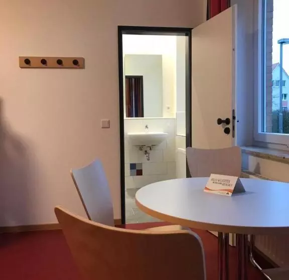 ホテル Jugendherberge Heide