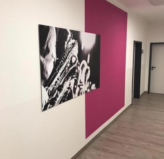 فندق Jugendherberge Heide