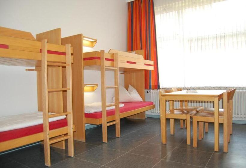 فندق Jugendherberge Heide