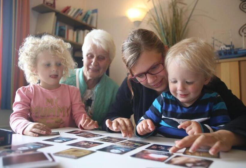 فندق Jugendherberge Heide