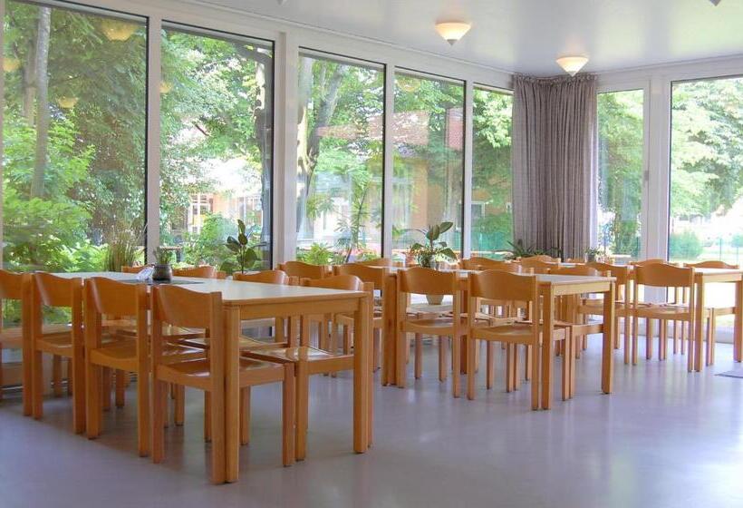 فندق Jugendherberge Heide