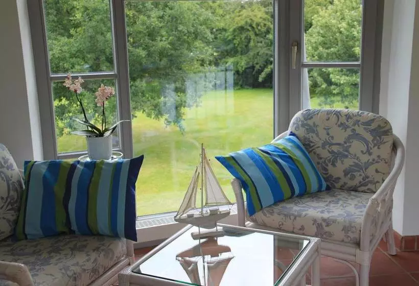 Hotelli Land Und Meer