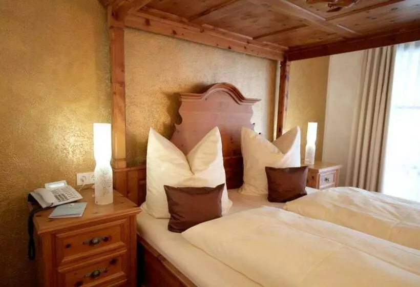 Hotelli Landgasthof Blaue Traube