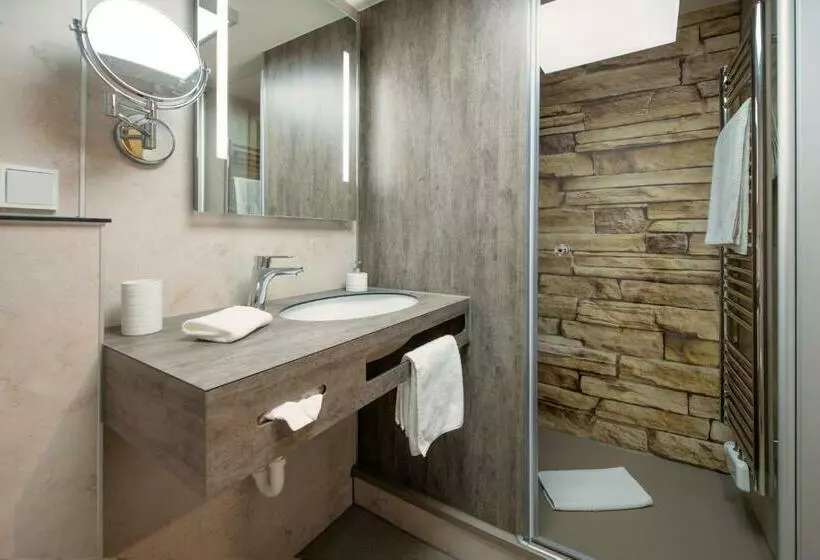 Hotelli Landgasthof Blaue Traube