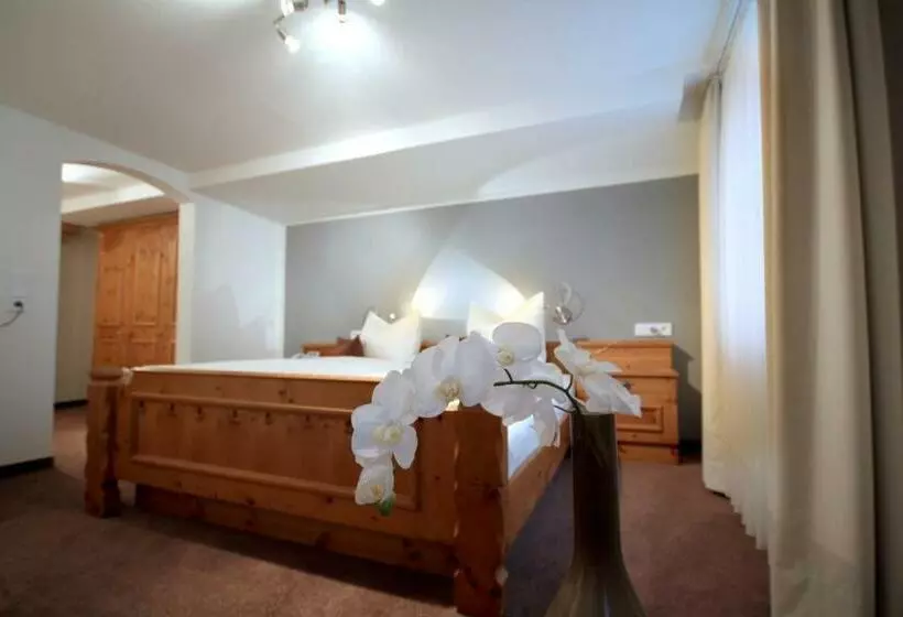 Hotelli Landgasthof Blaue Traube