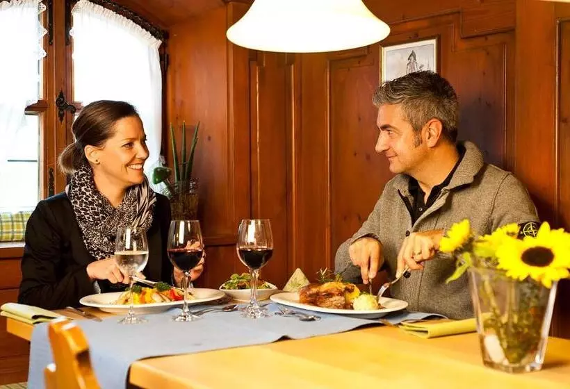 Hotelli Landgasthof Blaue Traube