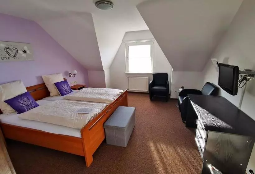 Hotelli Landhaus Nordenau