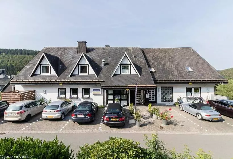Hotelli Landhaus Nordenau
